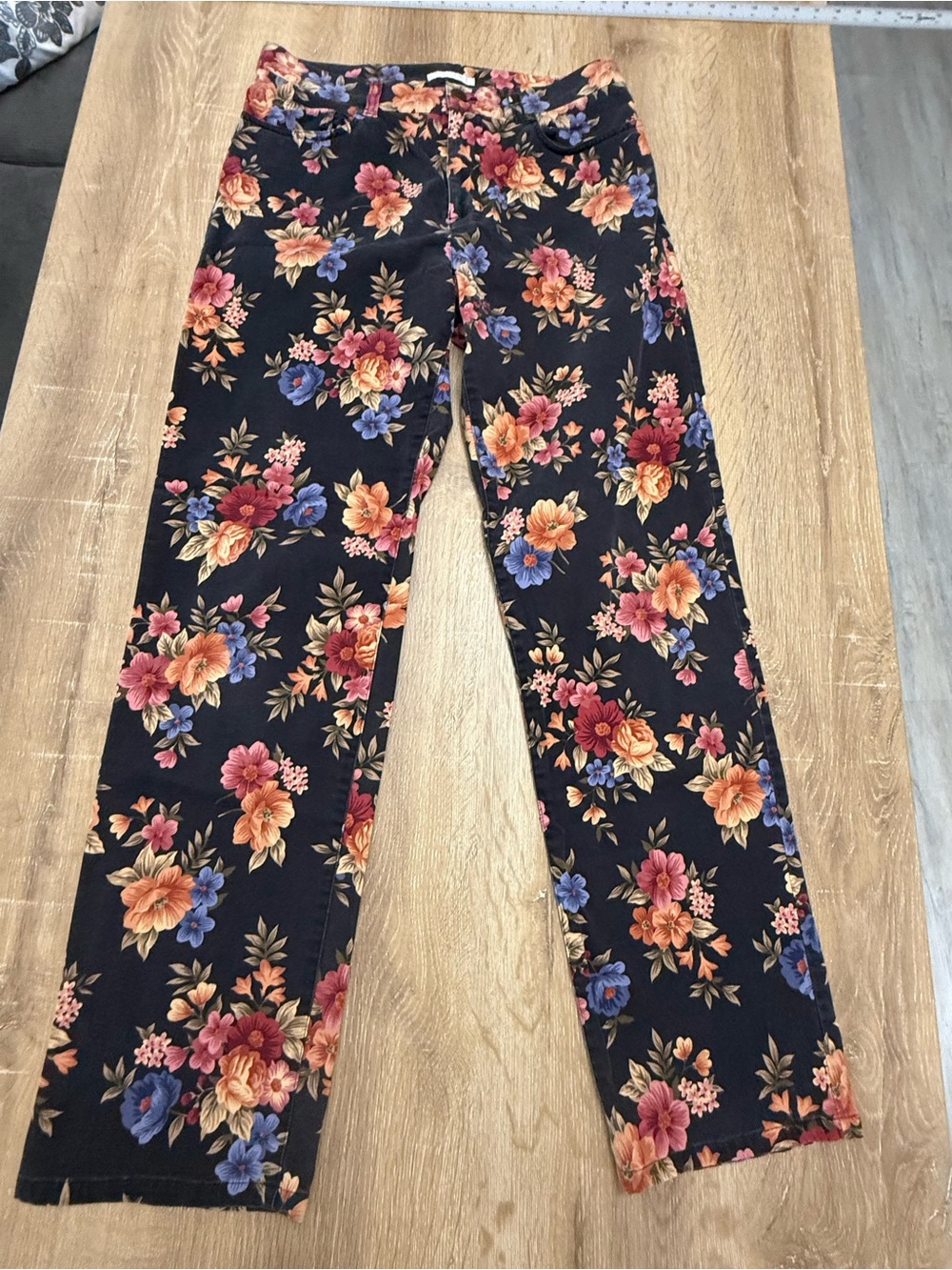 Jones New York Navy Wide-Leg Floral Print Pants